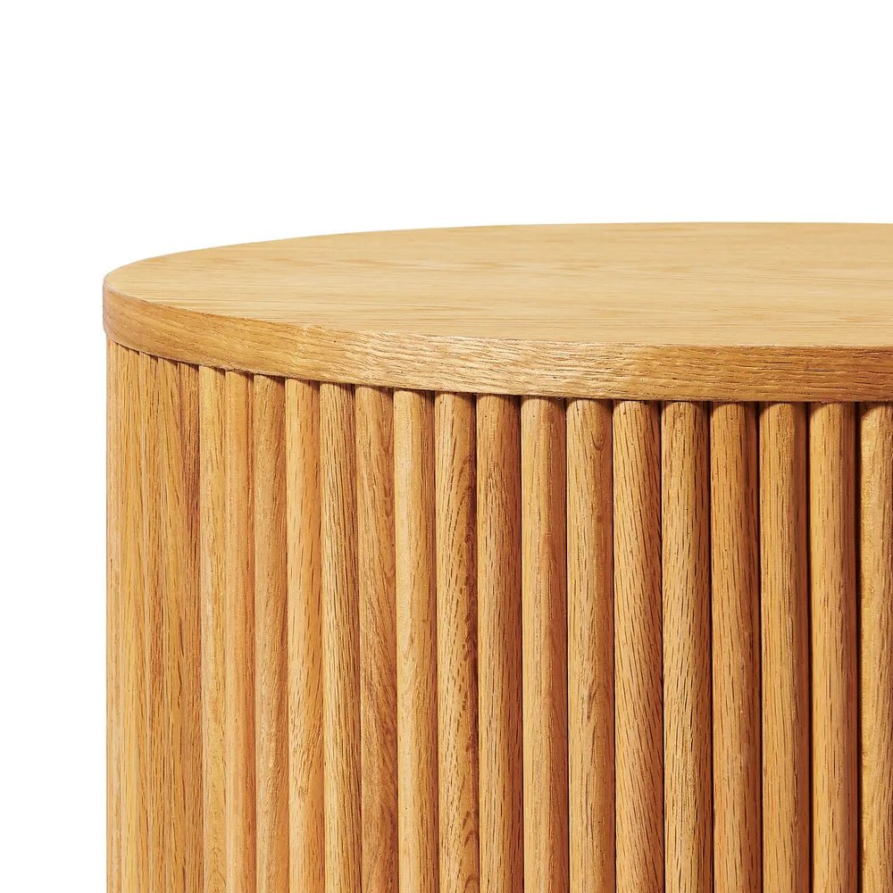 Rolf 18" Fluted Solid Oak Side Table